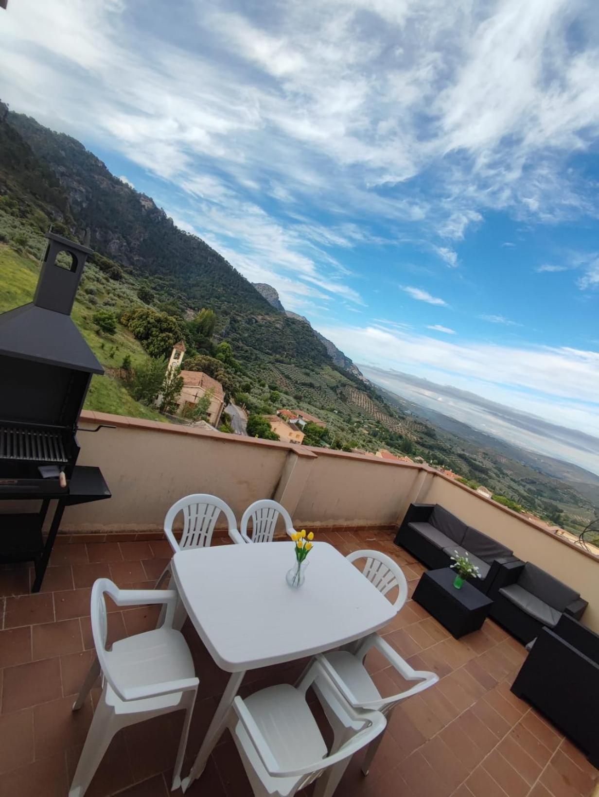 Апартаменты La Terraza De Cazorla Бурунчель Экстерьер фото